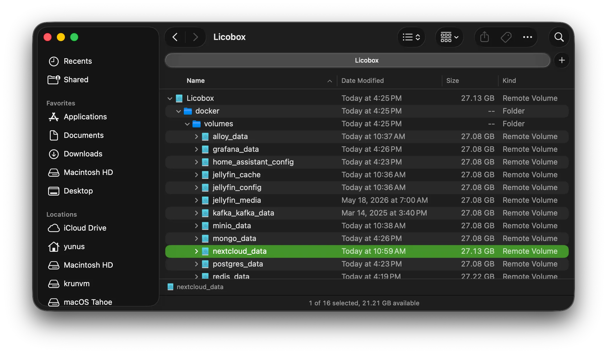 Docker volumes mounted in Finder.